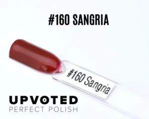 Capsule du vernis semi-permanent NailPerfect Upvoted #160 Sangria, un rouge bordeaux profond et brillant.