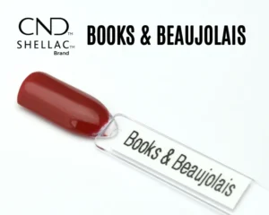 Capsule du vernis CND Shellac Books and Beaujolais en rouge bordeaux brillant.