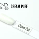 Capsule du vernis semi-permanent professionnel CND™ Shellac Cream Puff, blanc pur brillant au fini laqué.