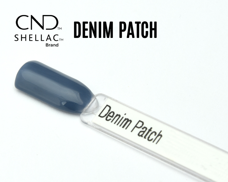 Capsule du vernis semi-permanent professionnel CND™ Shellac Denim Patch, bleu jean intense au fini crème brillant et homogène.