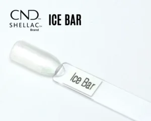Capsule du vernis semi-permanent professionnel CND™ Shellac Ice Bar, blanc nacré translucide aux reflets givrés et à la finition brillante