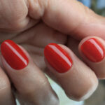 Vernis semi-permanent professionnel CND Shellac Liberté rouge vif lumineux brillant