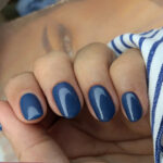Vernis semi-permanent professionnel CND Shellac Denim Patch bleu denim profond brillant