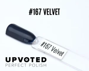 Capsule du vernis semi-permanent NailPerfect Upvoted #167 Velvet, un bleu foncé velouté et brillant.