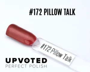 Capsule du vernis semi-permanent NailPerfect Upvoted #172 Pillow Talk, un rouge rosé satiné et lumineux.