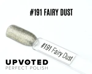 Capsule du vernis semi-permanent NailPerfect Upvoted #191 Fairy Dust, un argent pailleté lumineux et chic aux reflets multiples.