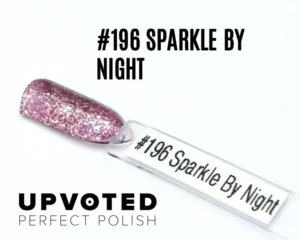 Capsule du vernis semi-permanent NailPerfect Upvoted #196 Sparkle By Night, un violet pailleté lumineux et chic.