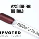 Capsule du vernis semi-permanent NailPerfect Upvoted #230 One For The Road, bordeaux profond aux reflets bronze satinés.