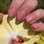 Vernis semi-permanent professionnel CND Shellac Love Letter rose tendre doux brillant