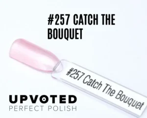 Capsule du vernis semi-permanent NailPerfect Upvoted #257 Catch The Bouquet, rose nacré transparent et lumineux.