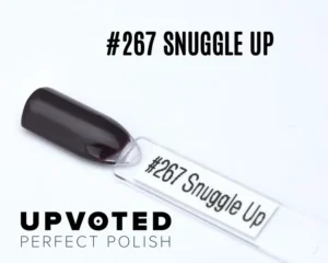 Capsule du vernis semi-permanent NailPerfect Upvoted #267 Snuggle Up, prune profond et élégant.