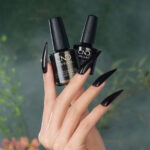 CND Shellac Poison Plum