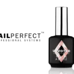 Fiber in a Bottle NailPerfect Silk Pink (15 ml) – gel base/renfort transparent rosé enrichi en fibres, vitamine E et calcium. Texture auto-nivelante, idéale pour Baby Boomer, manucures naturelles et renforts discrets.