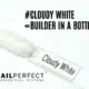 Capsule du Builder in a Bottle NailPerfect Cloudy White, blanc laiteux doux et lumineux, sans TPO.