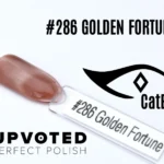 Capsule du vernis semi-permanent NailPerfect Upvoted Cat Eye #286 Golden Fortune, beige doré lumineux aux reflets satinés