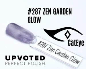 Capsule du vernis semi-permanent NailPerfect Upvoted Cat Eye #287 Zen Garden Glow, lavande grisé lumineux aux reflets argentés.