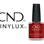 Flacon du vernis CND™ VINYLUX™ Bordeaux Babe – vernis bordeaux effet gel longue tenue.