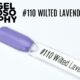 Capsule d’échantillon du vernis permanent AstonishingNails Gelosophy #110 Wilted Lavender, montrant une teinte lavande pastel brillante sur fond blanc.