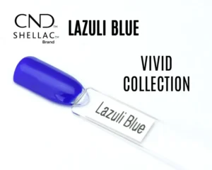 Capsule du vernis semi-permanent professionnel CND™ Shellac Lazuli Blue, bleu vif et brillant au fini laqué intense, issu de la Vivid Collection.
